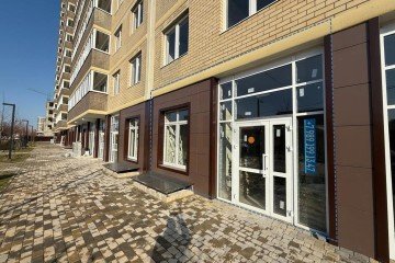 Фото №1: Торговое помещение 56 м² - Краснодар, мкр. жилой комплекс Свобода, ул. Домбайская, 55к2