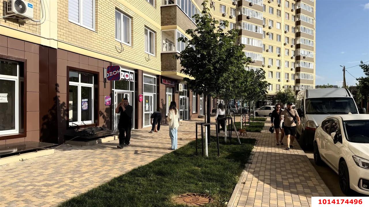 Фото №2: Торговое помещение <span class="whitespace-nowrap">57 м²</span>, <span class="whitespace-nowrap">1/24 эт.</span> - Краснодар, Прикубанский внутригородской округ, мкр. жилой комплекс Свобода, ул. Домбайская, 55к2