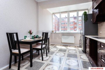 Фото №2: 1-комнатная квартира 42 м² - Краснодар, мкр. Музыкальный, ул. имени Сергея Есенина, 82/6