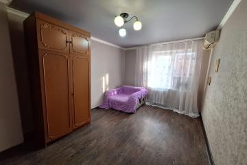 Фото №1: Комната 12 м² - Краснодар, мкр. Хлопчато-бумажный Комбинат, ул. Уральская, 81А