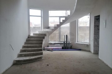 Фото №3: Дом 227 м² - Российский, мкр. Прикубанский внутригородской округ, ул. Южная, 1