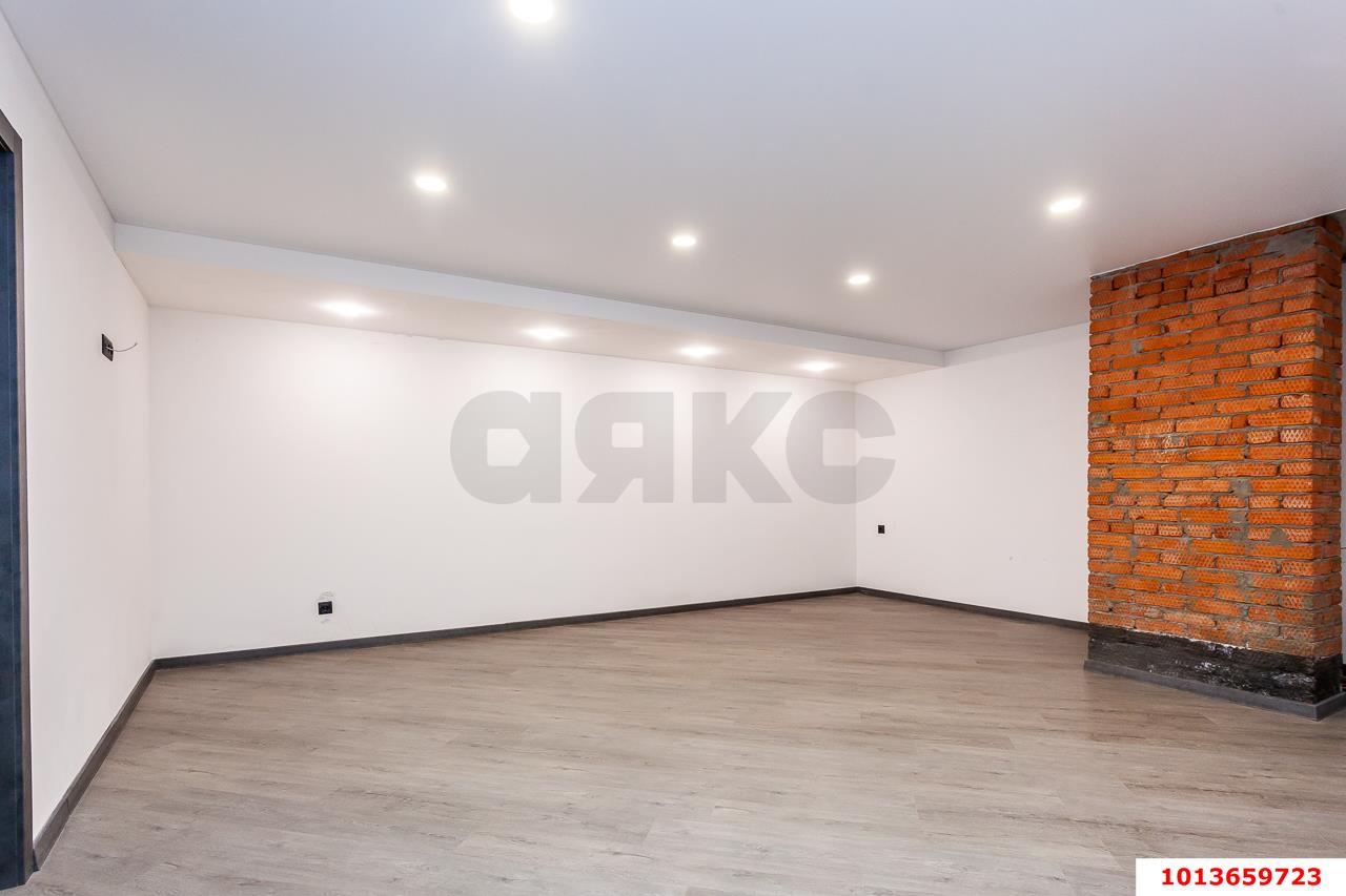 Фото №12: 2-комнатная квартира 95 м² - Краснодар, ул. Агрохимическая, 115