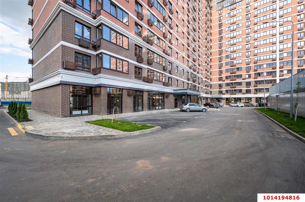 Фото №1: 1-комнатная квартира 35 м² - Краснодар, Прикубанский внутригородской округ, мкр. жилой комплекс Самолёт-3, ул. Ивана Беличенко, 85