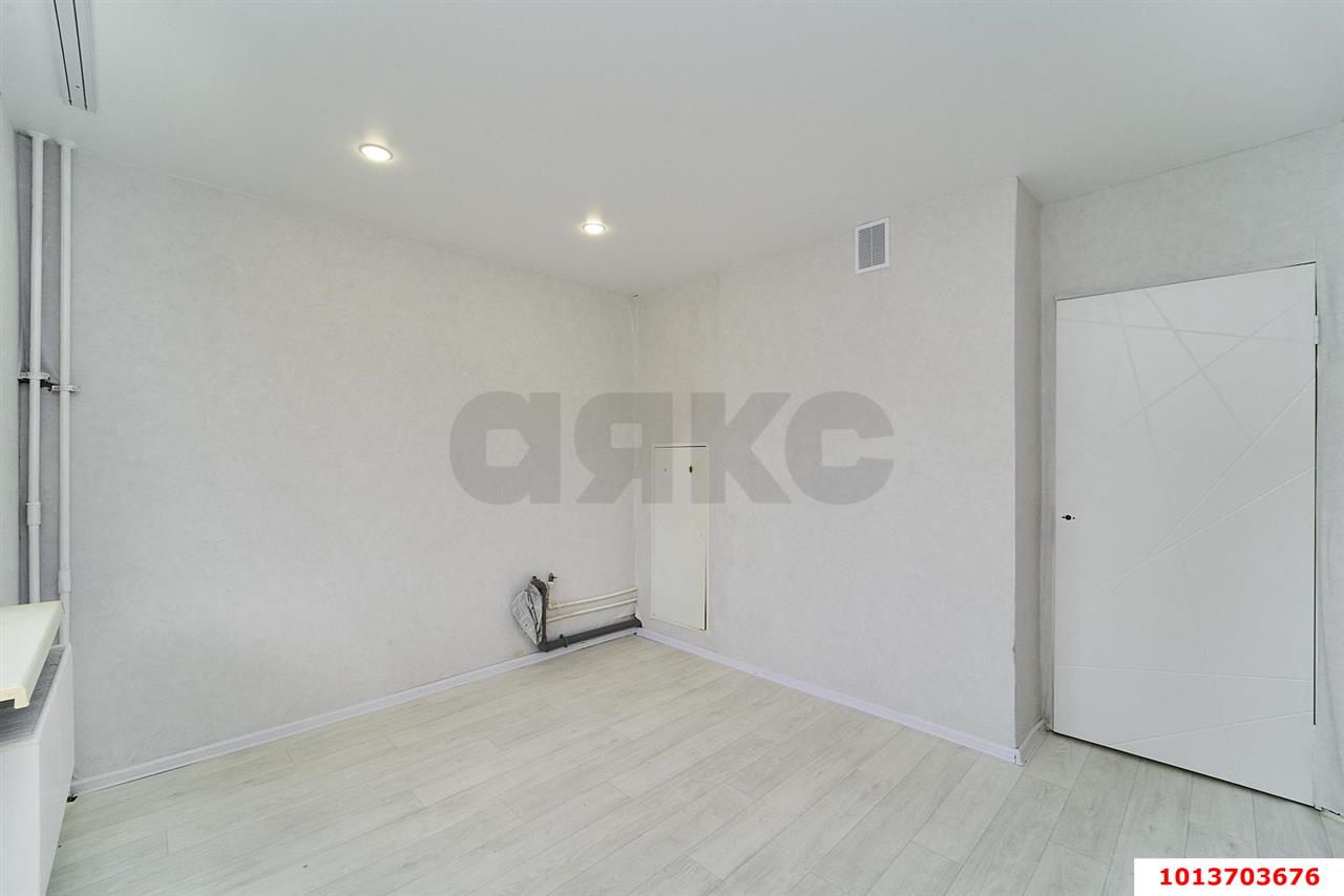 Фото №2: 1-комнатная квартира 40 м² - Краснодар, Прикубанский внутригородской округ, мкр. Микрохирургии глаза, ул. Академика Лукьяненко, 24