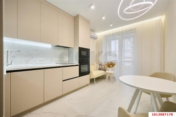 Фото №1: 1-комнатная квартира 49 м² - Краснодар, мкр. жилой комплекс Элегант, ул. Старокубанская, 137/1