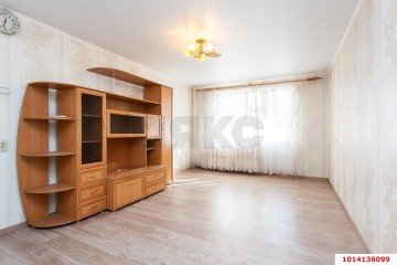 Фото №1: 2-комнатная квартира 51 м² - Краснодар, мкр. Юбилейный, ул. 70-летия Октября, 4