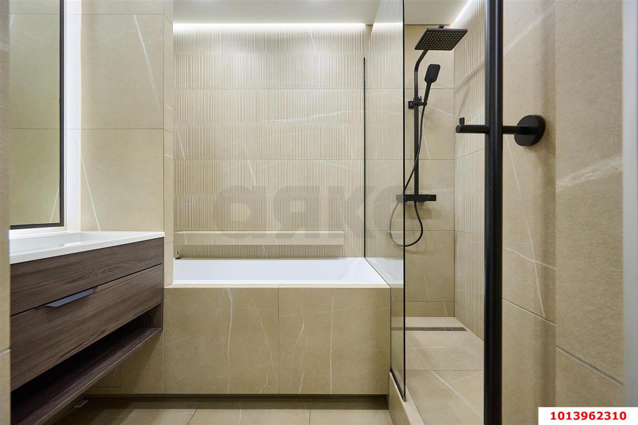 Фото №10: 2-комнатная квартира 70 м² - Краснодар, Центральный