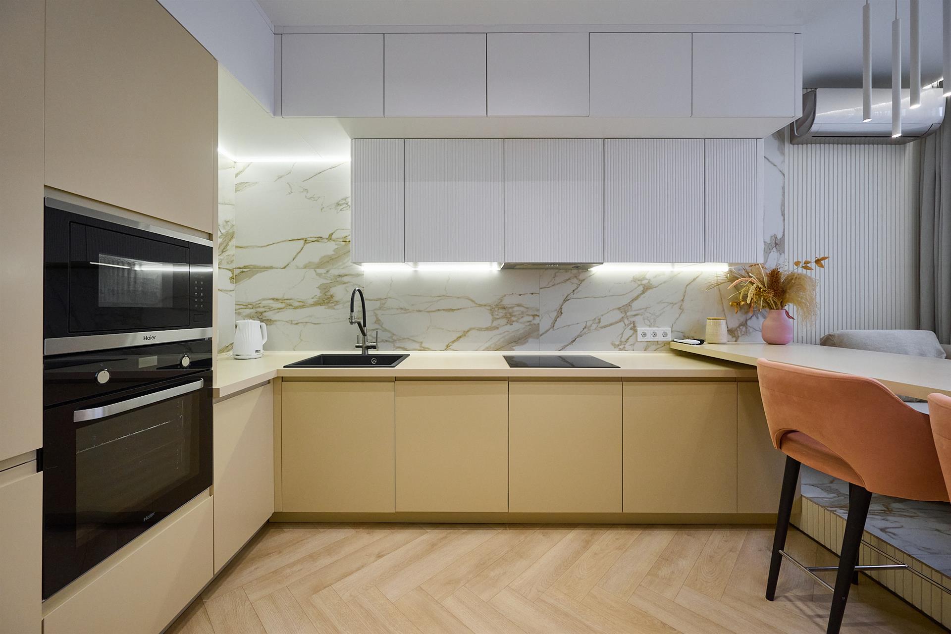 Фото №4: 2-комнатная квартира 70 м² - Краснодар, ЖК Все Свои Вип, Табачная Фабрика, жилой комплекс Все Свои, мкр. Центральный внутригородской округ, ул. Колхозная, 5