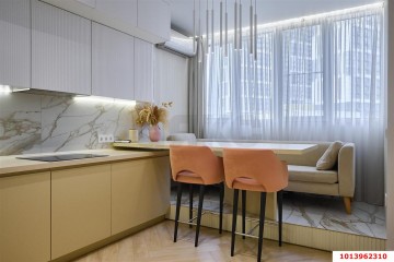 Фото №1: 2-комнатная квартира 70 м² - Краснодар, мкр. Центральный, 