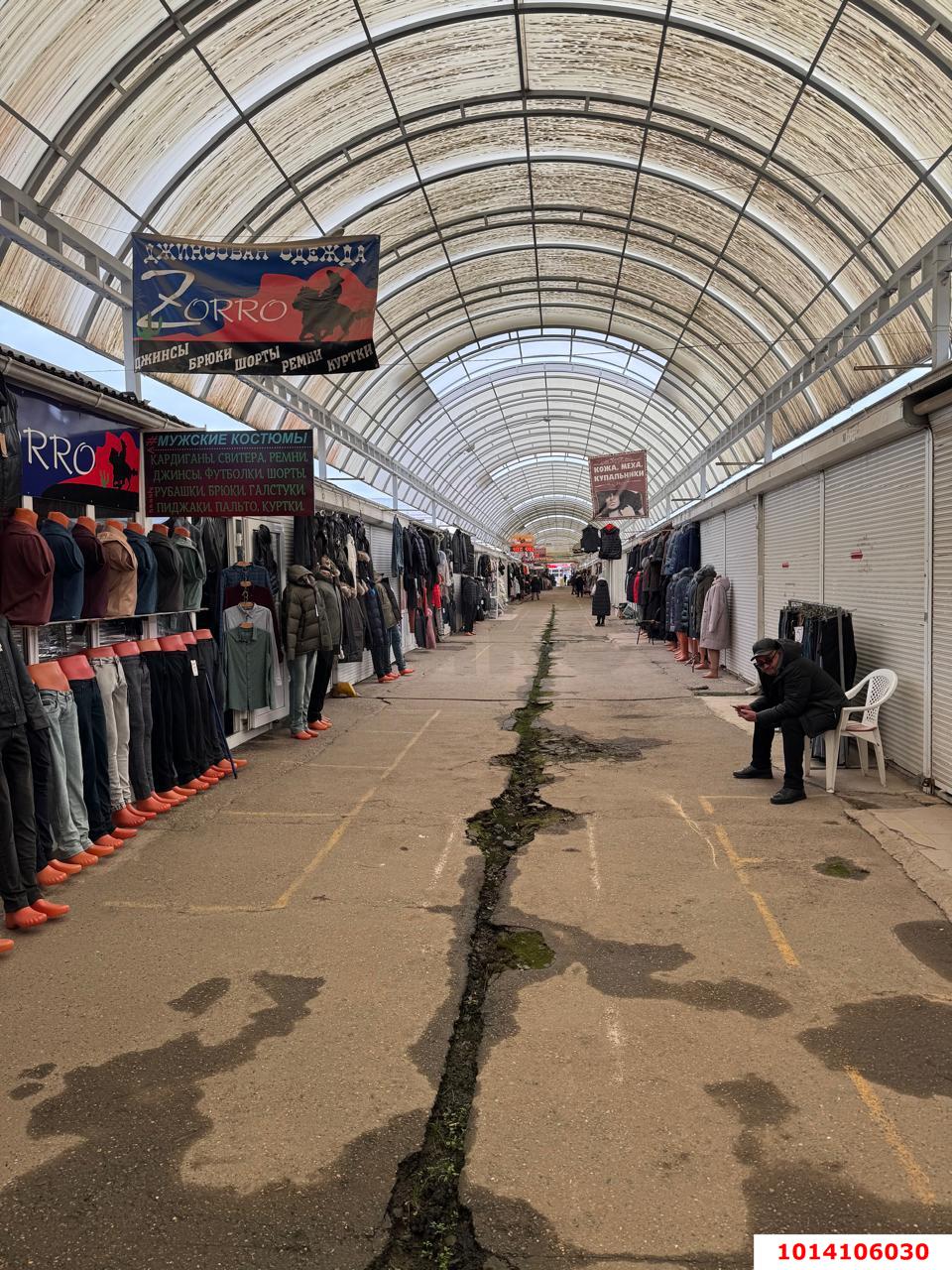 Фото №1: Коммерция 1034 м² - Усть-Лабинск, Центральный внутригородской округ, мкр. Черёмушки, ул. Ободовского, 27