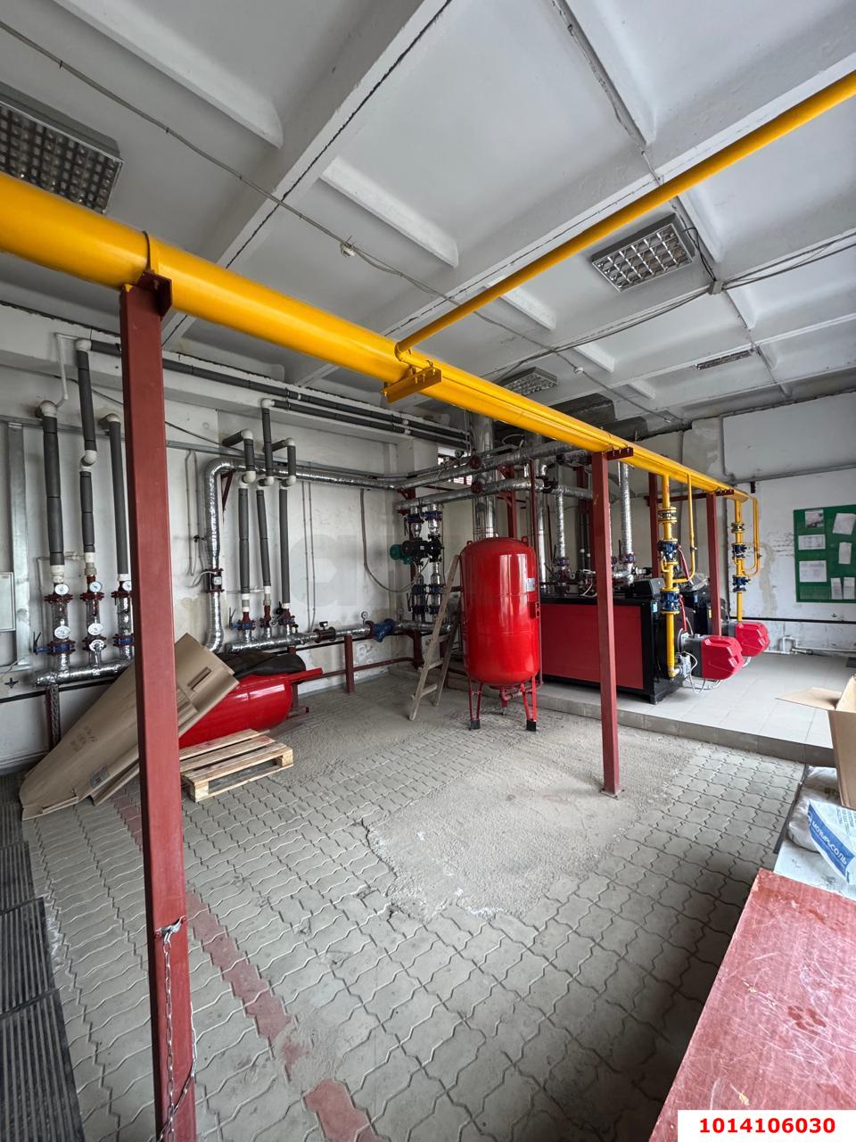 Фото №5: Коммерция 1034 м² - Усть-Лабинск, Центральный внутригородской округ, мкр. Черёмушки, ул. Ободовского, 27