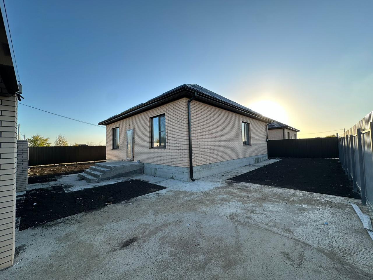 Фото №6: Дом 145 м² + 5 сот. - Тахтамукай, Прикубанский внутригородской округ, Краевая Клиническая Больница, мкр. жилой комплекс Свобода, ул. Шапсугская