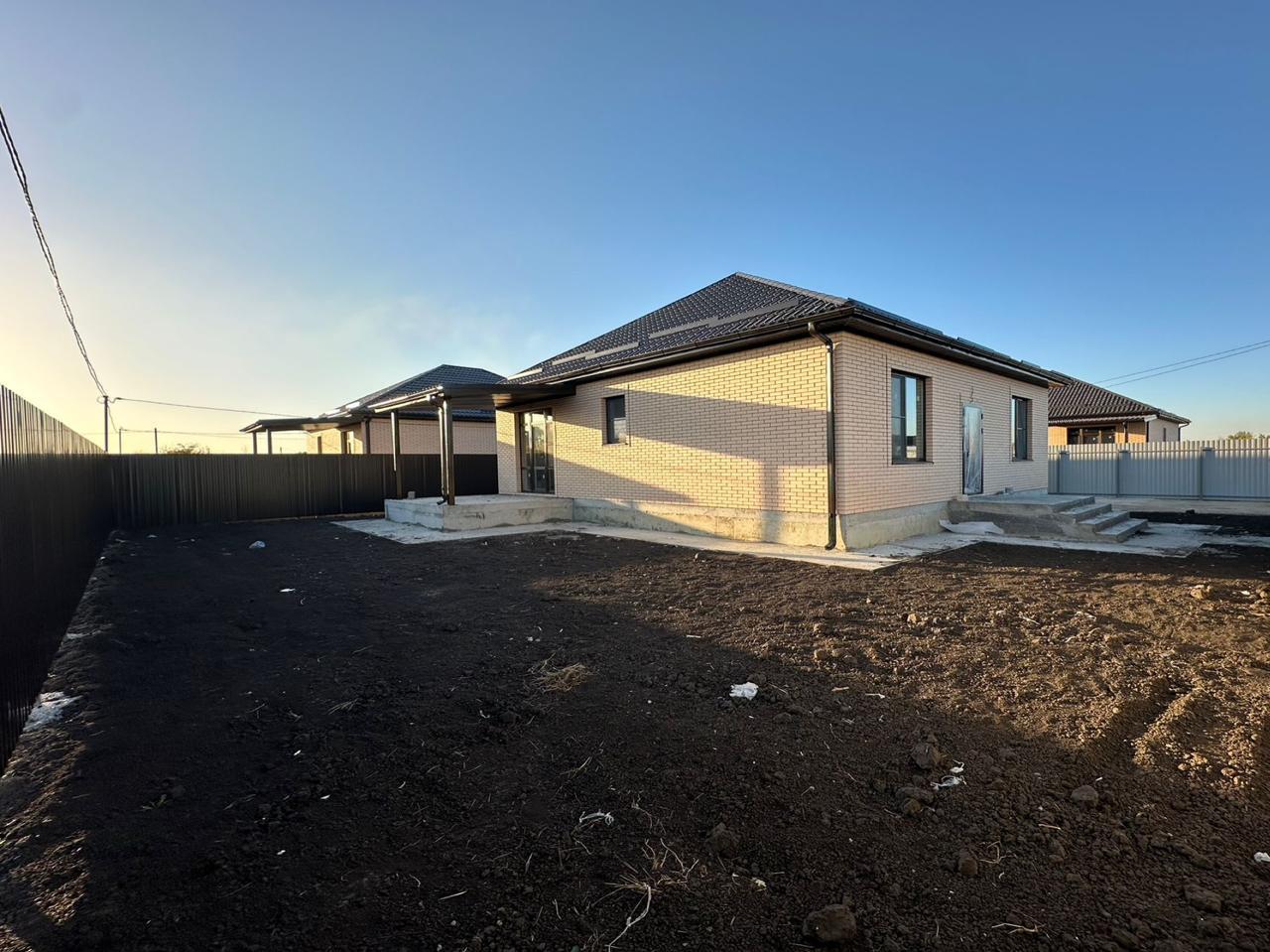 Фото №7: Дом 145 м² + 5 сот. - Тахтамукай, Прикубанский внутригородской округ, Краевая Клиническая Больница, мкр. жилой комплекс Свобода, ул. Шапсугская