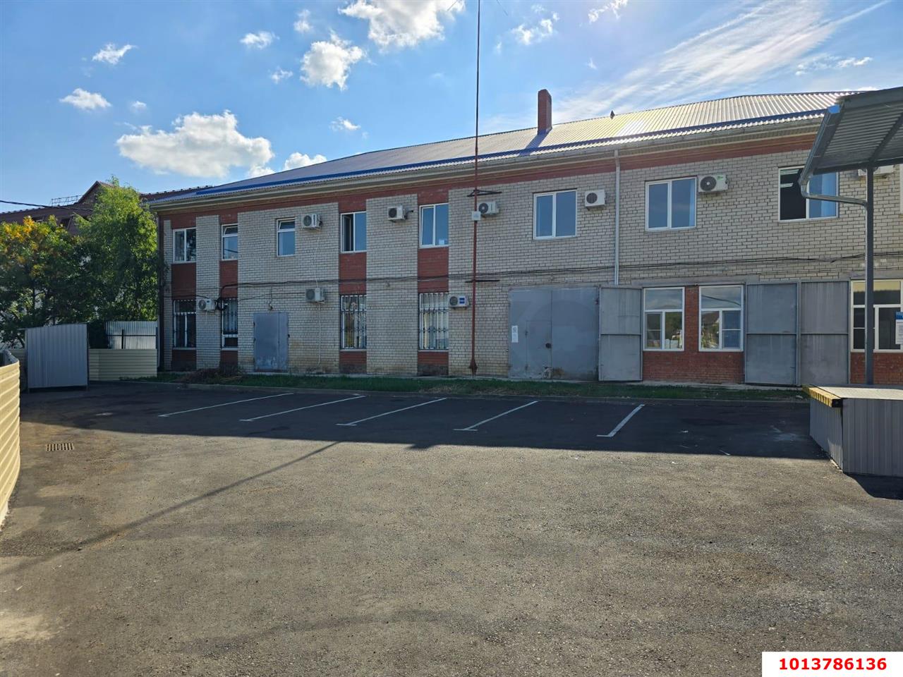 Фото №5: Отдельное здание 772 м² - Горячий Ключ, Администрация, ул. Псекупская, 151А