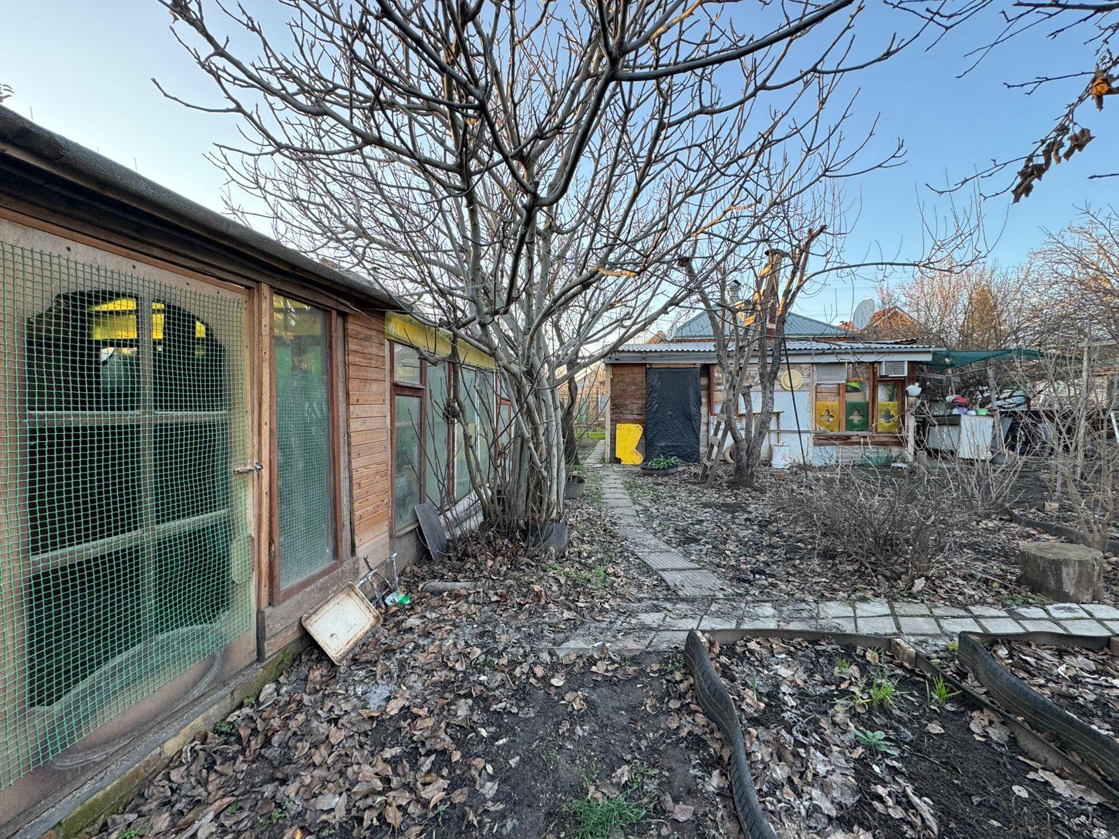 Фото №1: Дом 30 м² + 4.1 сот. - Краснодар, Прикубанский внутригородской округ, Сады Калинина, ст КНИИСХ, ул. Грушевая, 182