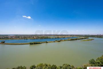 Фото №1: 3-комнатная квартира 105 м² - Краснодар, мкр. Западный внутригородской округ, б-р Клары Лучко, 14к2