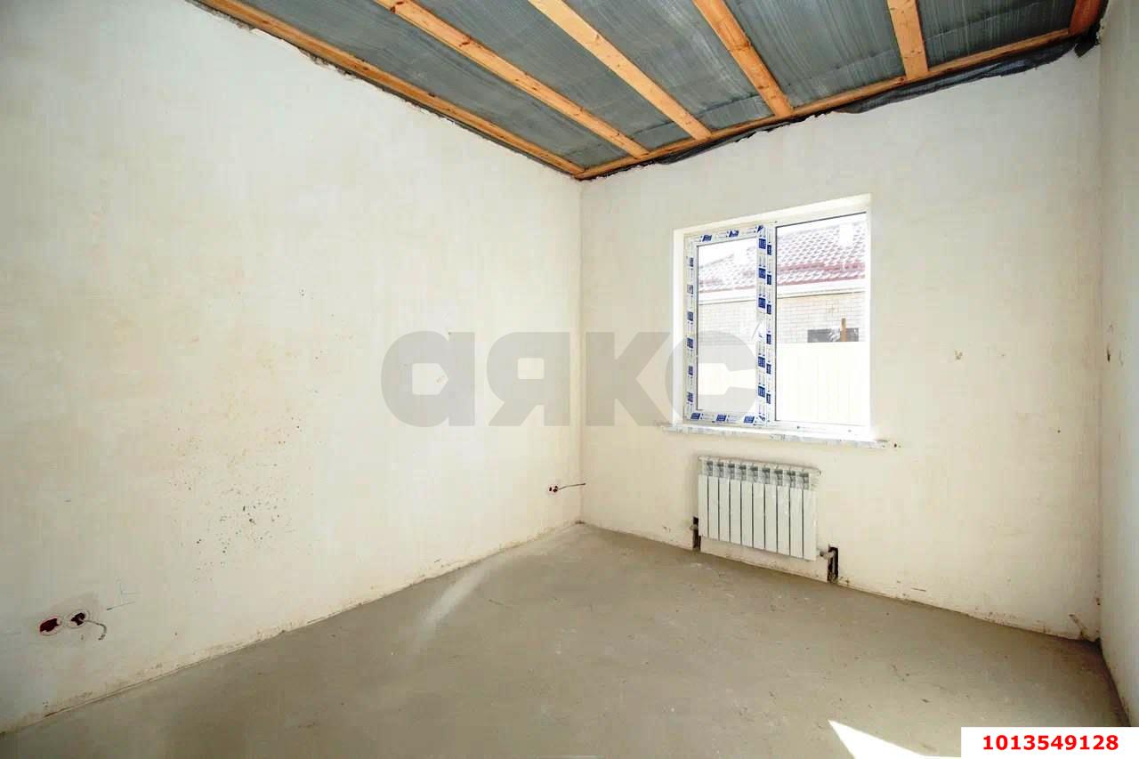 Фото №8: Дом 72 м² + 3 сот. - Южный, коттеджный  Южная столица, ул. Динская, 27