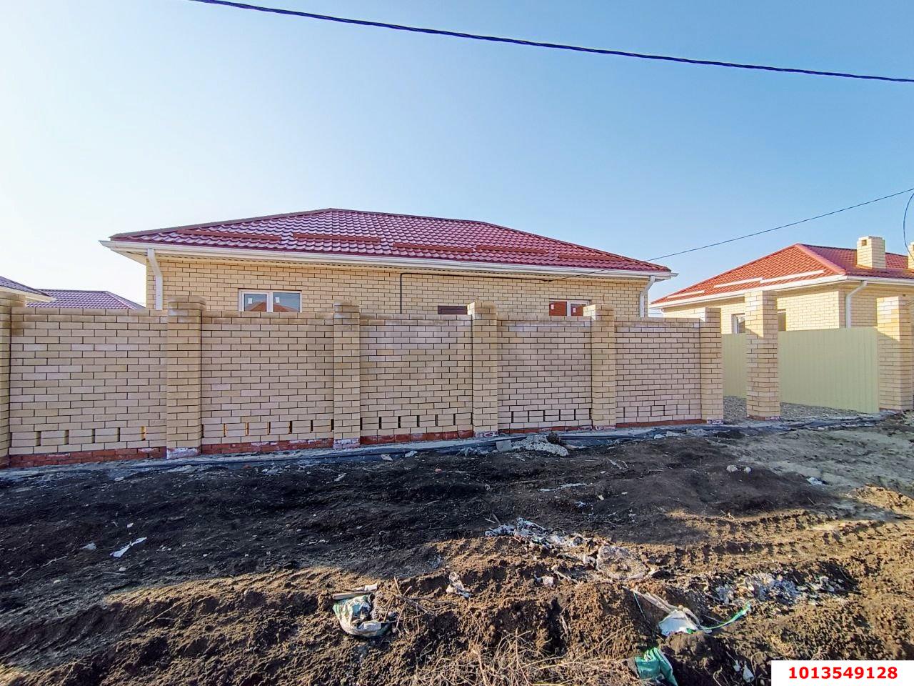 Фото №1: Дом 72 м² + 3 сот. - Южный, коттеджный  Южная столица, ул. Динская, 27