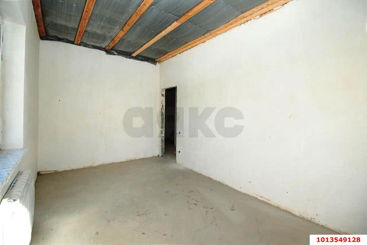 Фото №11: Дом 72 м² + 3 сот. - Южный, коттеджный  Южная столица, ул. Динская, 27