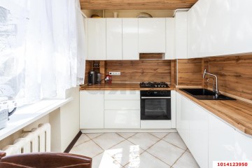 Фото №2: 2-комнатная квартира 63 м² - Краснодар, мкр. Центральный внутригородской округ, ул. Красная, 206