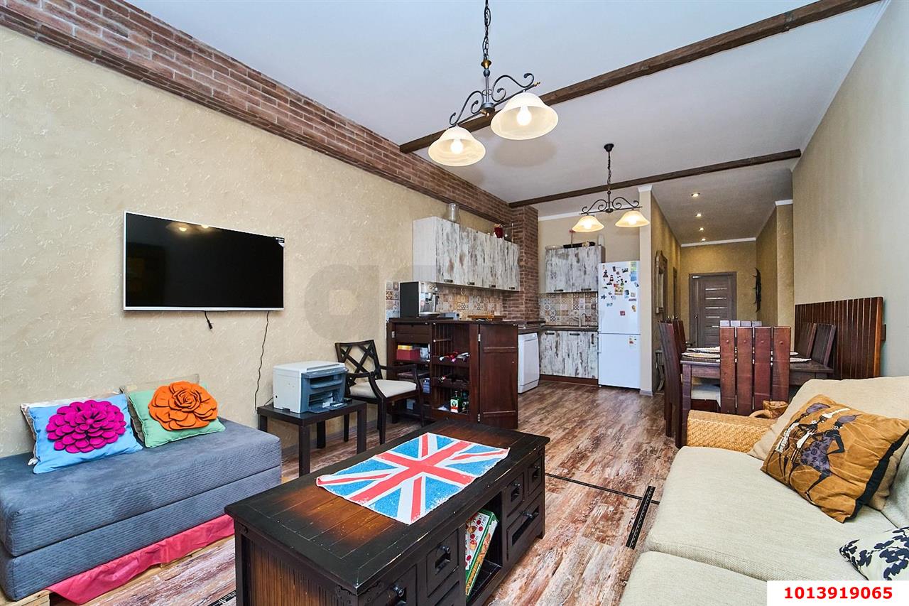 Фото №1: 2-комнатная квартира 65 м² - Краснодар, Немецкая Деревня, ул. Баварская, 8