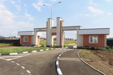 Фото №1: Земельный участок 6 сот. - Рублёвский-2, мкр. Карасунский внутригородской округ, ул. Крайняя, 37