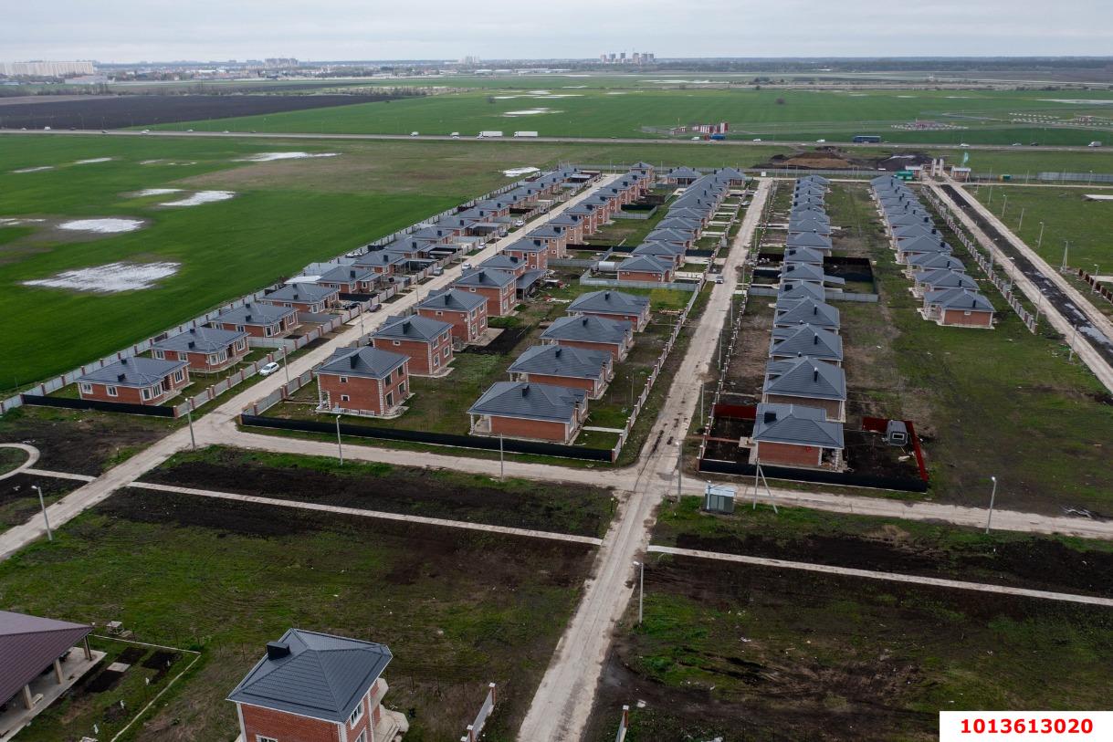 Фото №4: Земельный участок 6 сот. - Рублёвский-2, мкр. Карасунский внутригородской округ, ул. Крайняя, 37