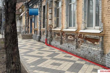 Фото №2: Торговое помещение 44 м² - Краснодар, мкр. Центральный, ул. Октябрьская, 45