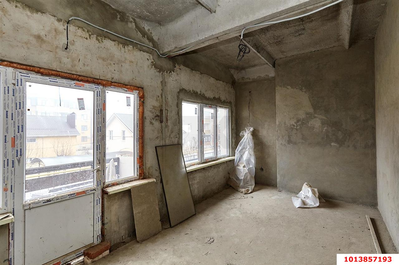 Фото №3: Дом 184 м² + 4.4 сот. - Краснодар, Прикубанский внутригородской округ, ул. Камчатская, 9