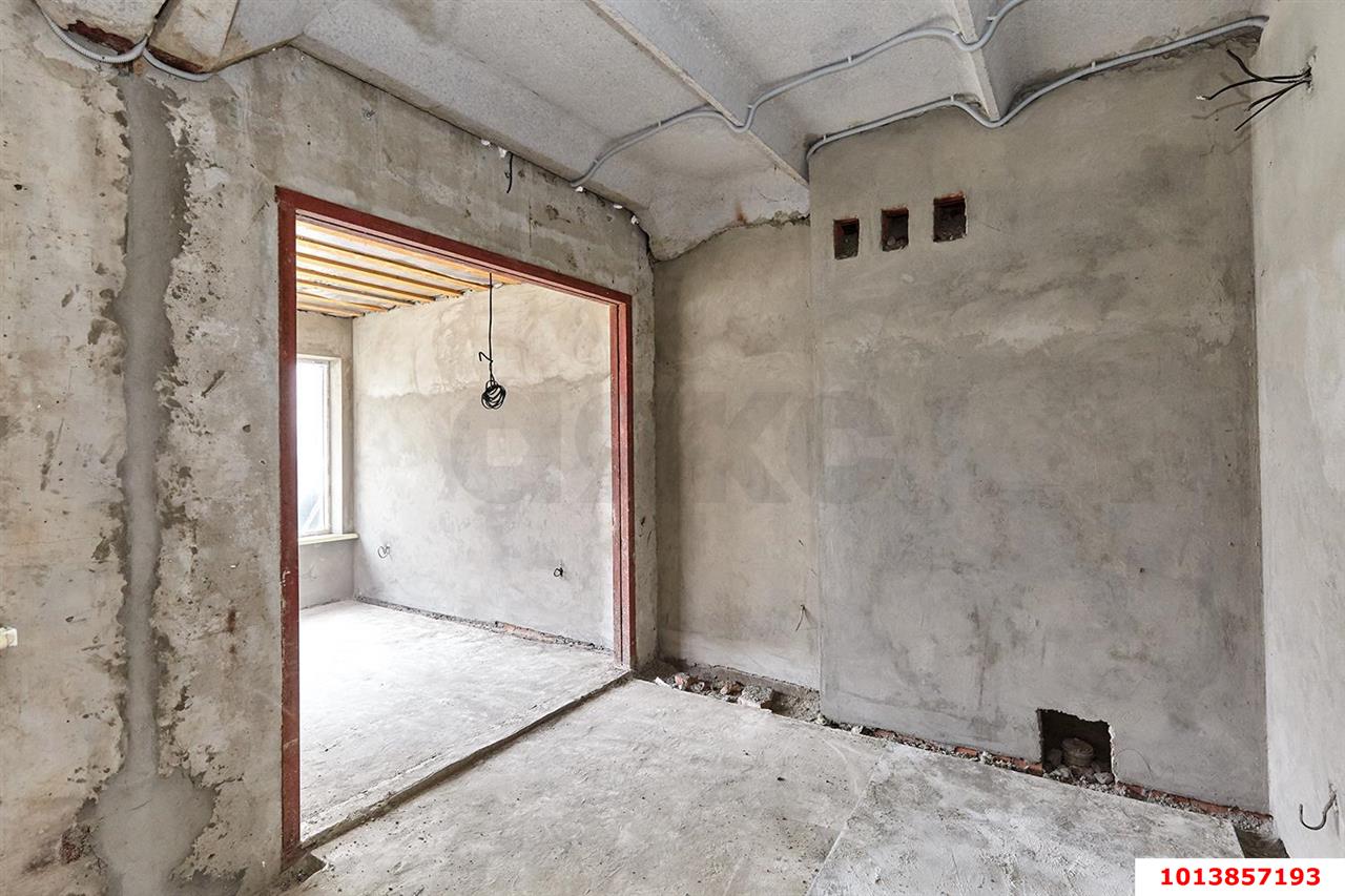 Фото №6: Дом 184 м² + 4.4 сот. - Краснодар, Прикубанский внутригородской округ, ул. Камчатская, 9