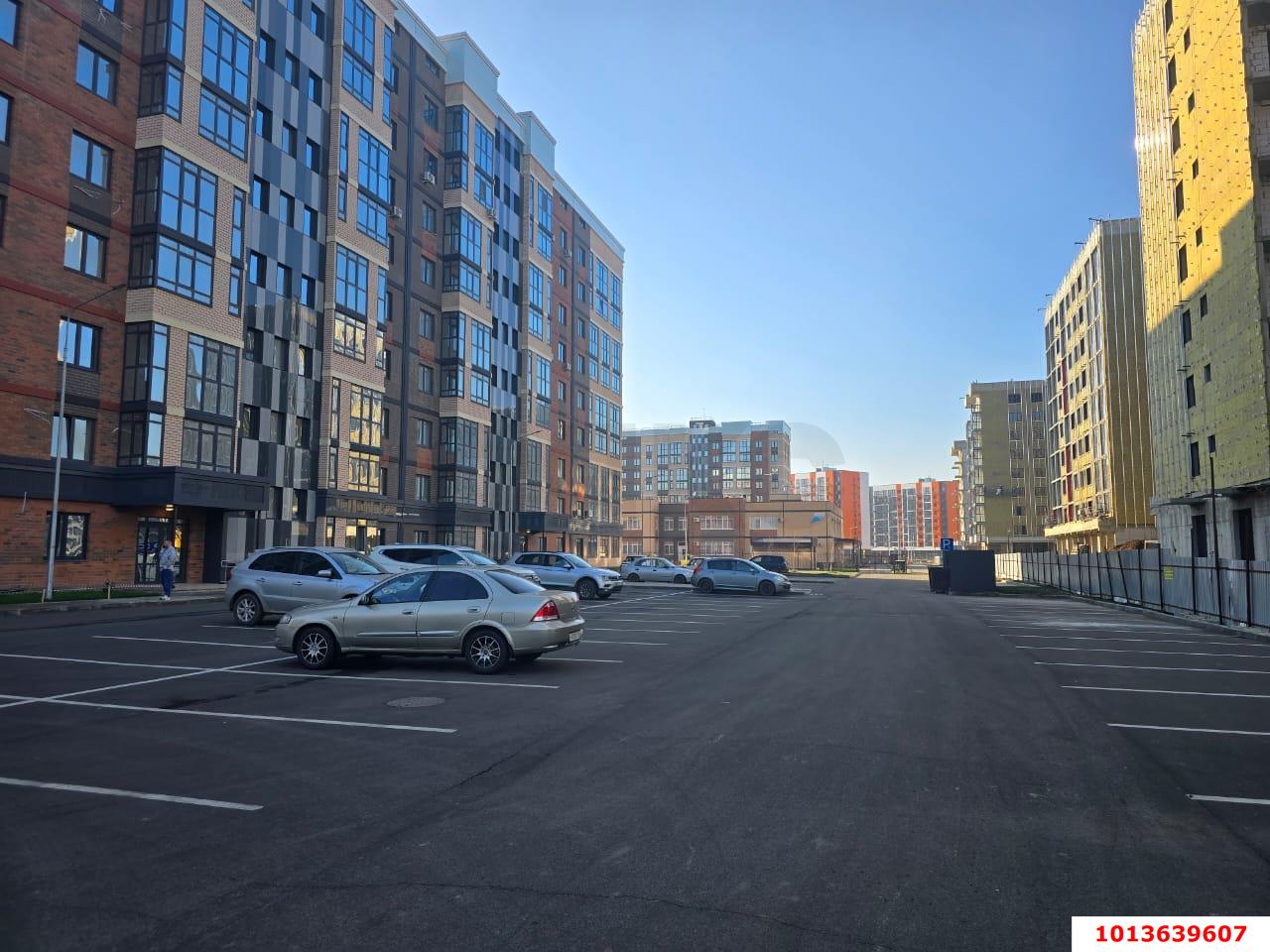 Фото №6: Торговое помещение 48 м² - Краснодар, жилой комплекс Друзья, 