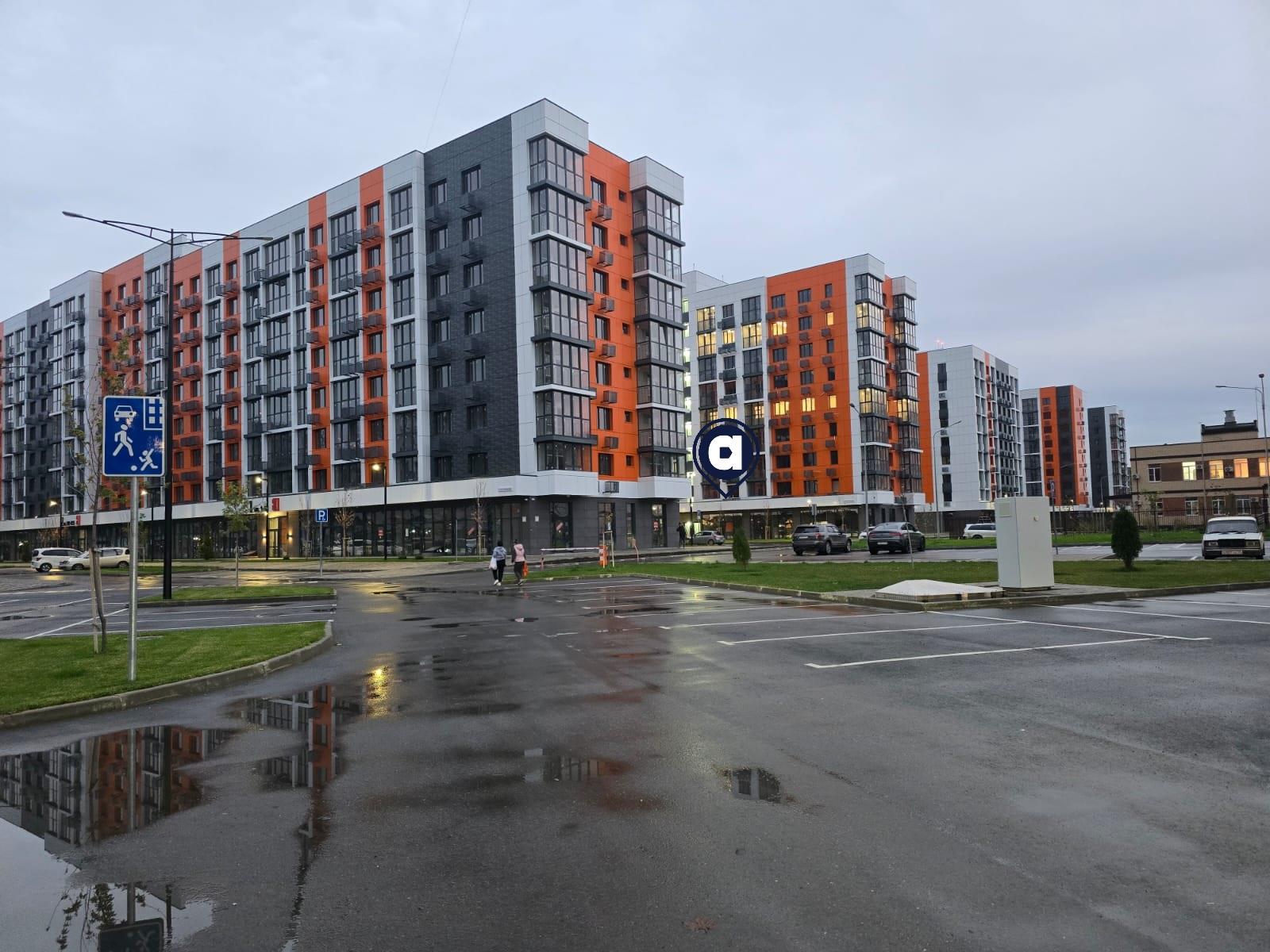 Фото №1: Коммерция 46 м² - Краснодар, Прикубанский внутригородской округ, мкр. жилой комплекс Друзья, ул. имени Генерала Брусилова, 28к3