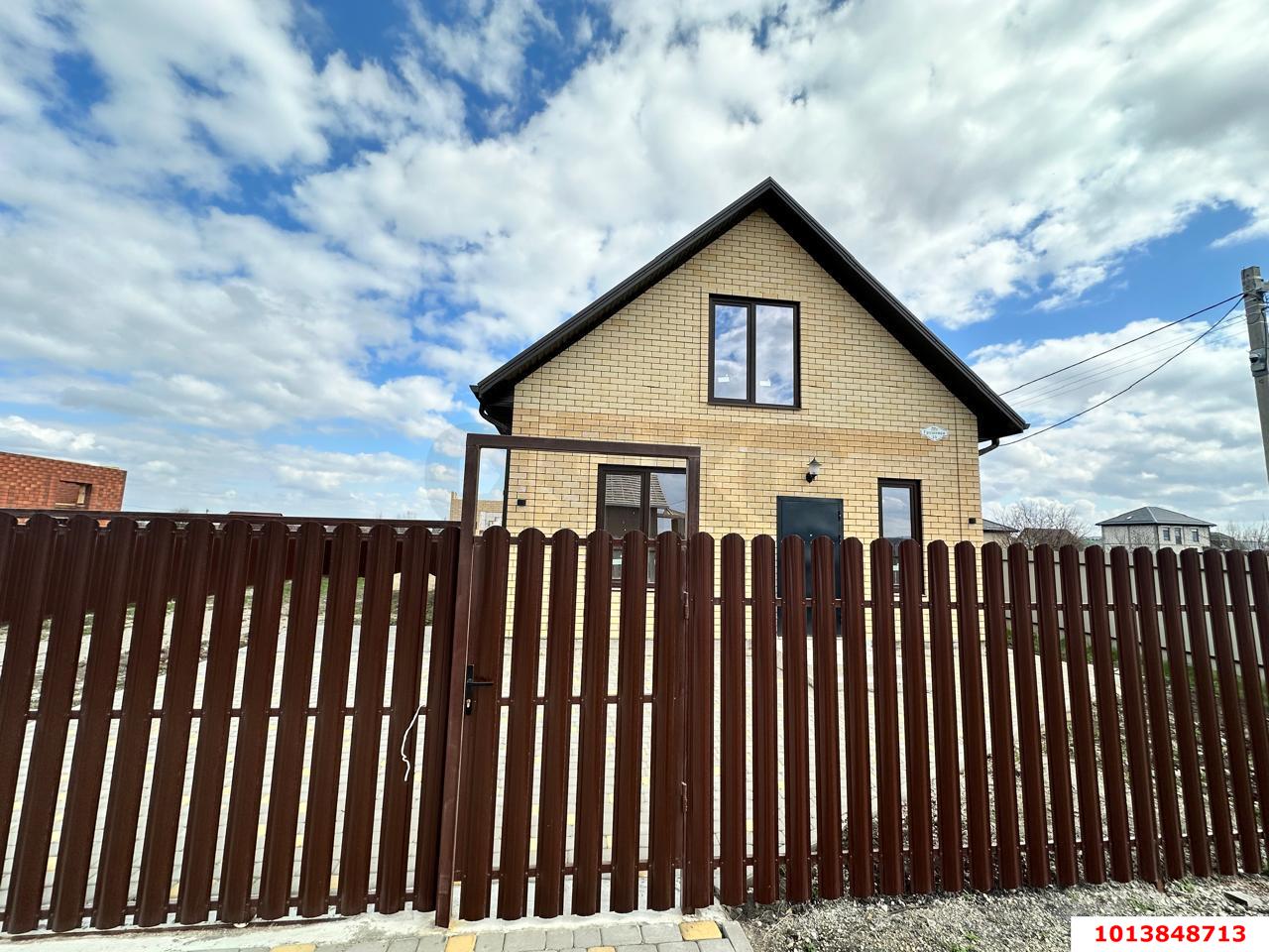 Фото №1: Дом 83 м² + 4 сот. - Ильский, Центральный внутригородской округ, мкр. Центральный, ул. Грушевая, 15