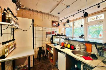 Фото №3: Коммерция 30 м² - Краснодар, мкр. Славянский, ул. Красных Партизан, 1/2