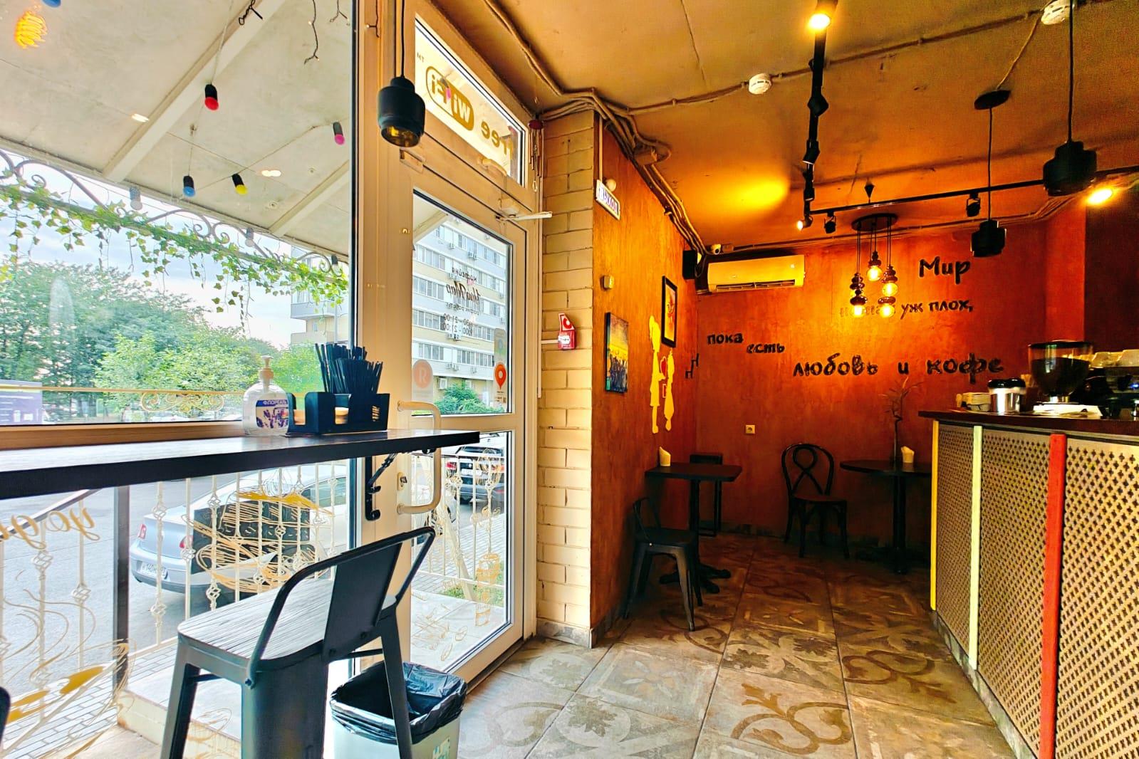 Фото №7: Коммерция 30 м² - Краснодар, Прикубанский внутригородской округ, мкр. Славянский, ул. Красных Партизан, 1/2