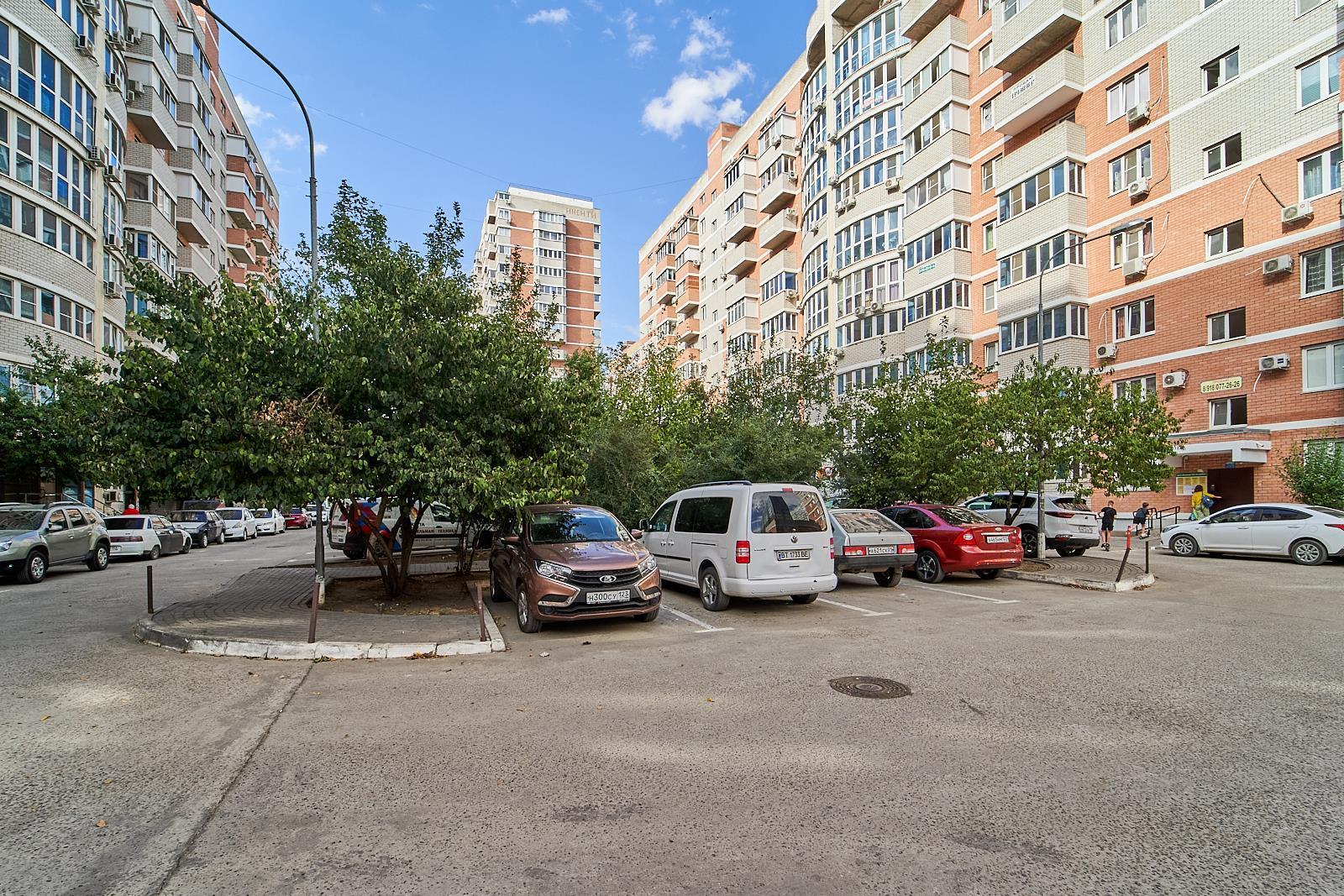 Фото №12: 1-комнатная квартира 46 м² - Краснодар, Музыкальный, ЖК Оникс, жилой комплекс Оникс, имени Петра Метальникова, Прикубанский внутригородской округ, мкр. Завод Радиоизмерительных Приборов, ул. Российская, 267к3