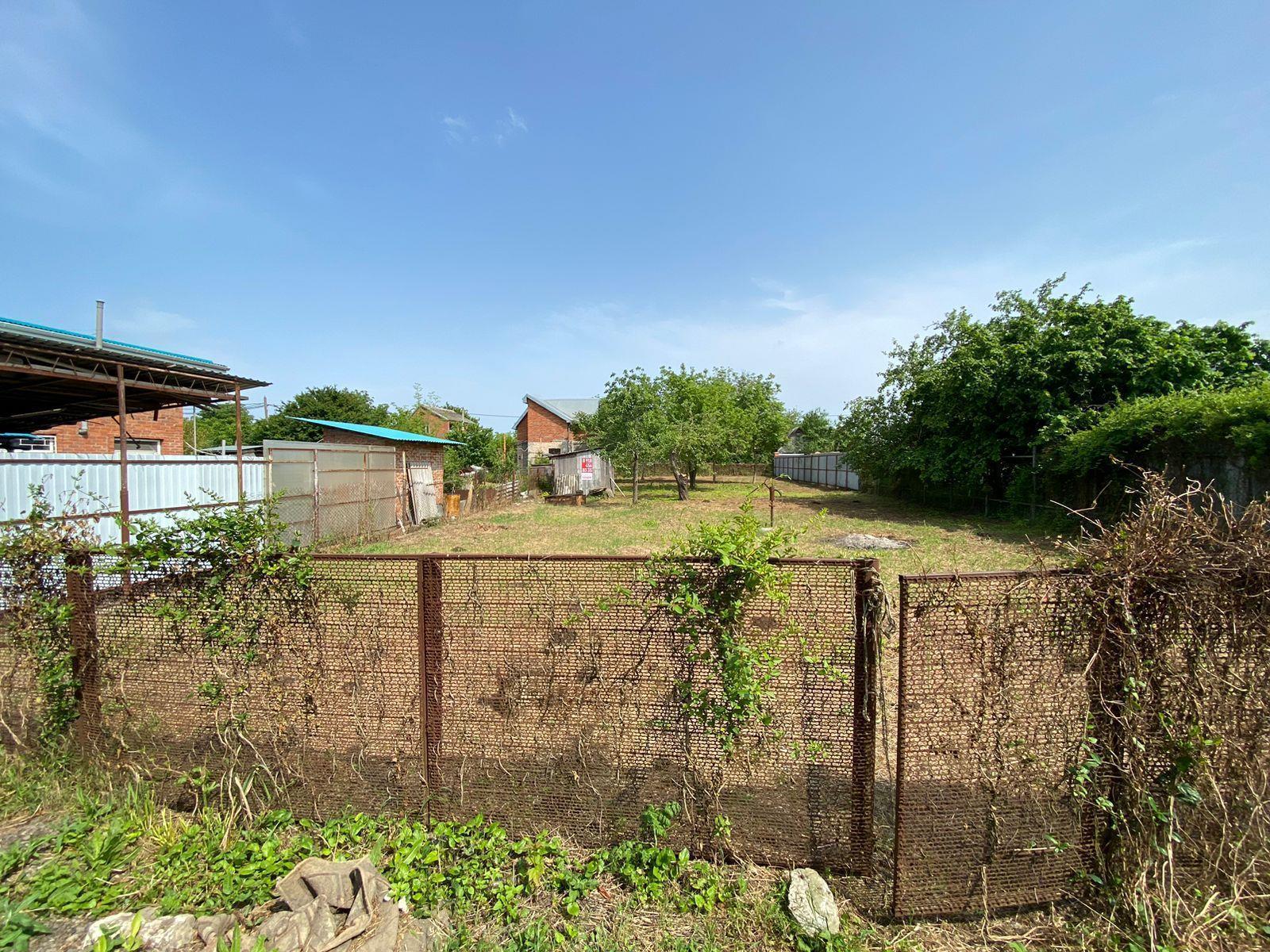 Фото №2: Земельный участок 4.2 сот. - СНТ Микробиолог, ул. Виноградная, 37