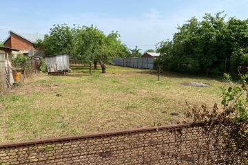 Фото №3: Земельный участок 4.2 сот. - СНТ Микробиолог, мкр. Прикубанский внутригородской округ, ул. Виноградная, 37