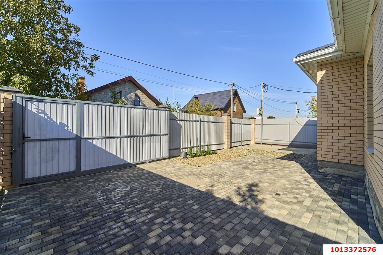 Фото №2: Дом 87 м² + 4 сот. - Краснодар, № 13 завода имени Седина, ул. Клубничная, 421