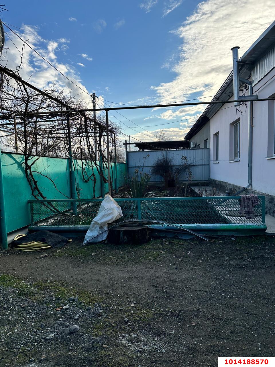 Фото №2: Земельный участок под ИЖС - Абадзехская, ул. Новая, 2кв2