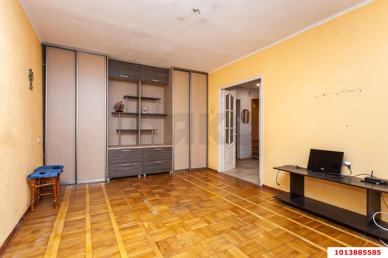 Фото №1: 2-комнатная квартира 52 м² - Краснодар, Западный внутригородской округ, ул. Брянская, 3