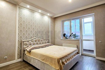 Фото №1: 3-комнатная квартира 111 м² - Краснодар, мкр. Завод Измерительных Приборов, ул. Зиповская, 3/4