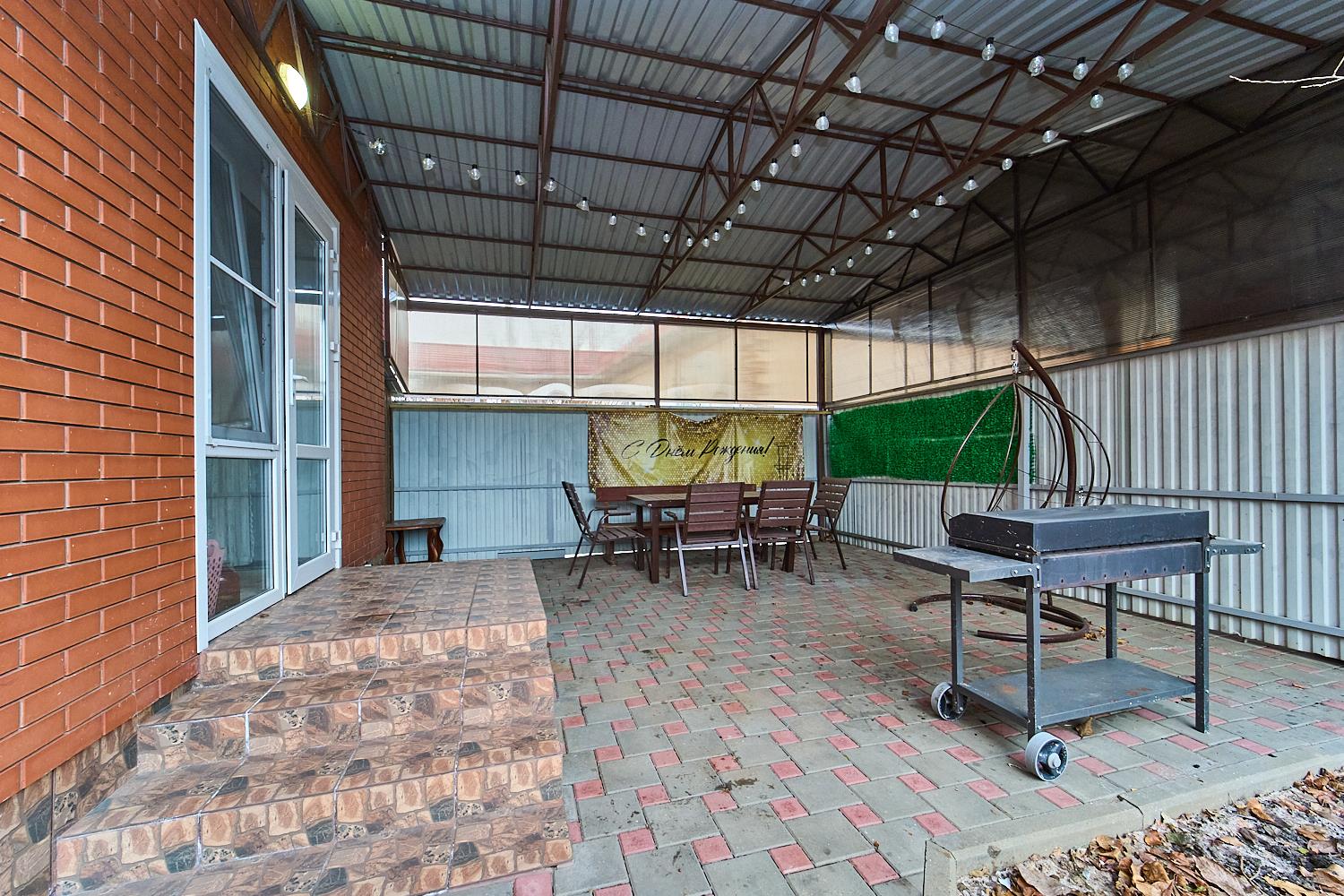 Фото №39: Дом 127 м² + 5 сот. - Новая Адыгея, Прикубанский внутригородской округ, Фестивальный, Отделение № 1 совхоза Солнечный, мкр. жилой комплекс Седьмой Континент, ул. Шоссейная, 2/3Б