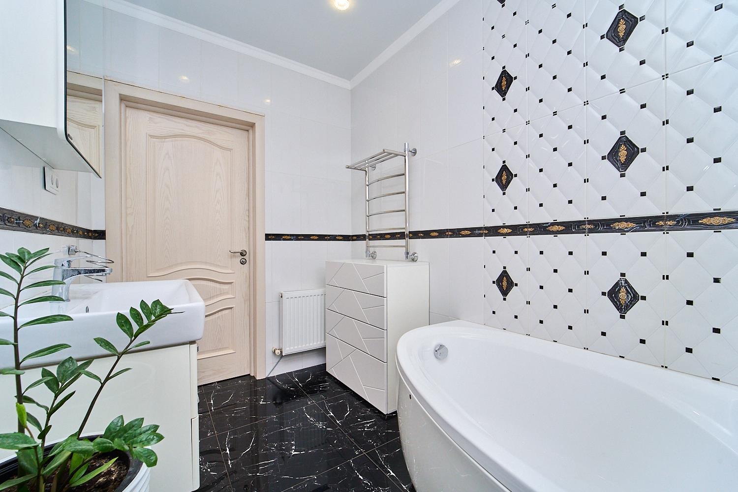 Фото №27: Дом 127 м² + 5 сот. - Новая Адыгея, Прикубанский внутригородской округ, Фестивальный, Отделение № 1 совхоза Солнечный, мкр. жилой комплекс Седьмой Континент, ул. Шоссейная, 2/3Б