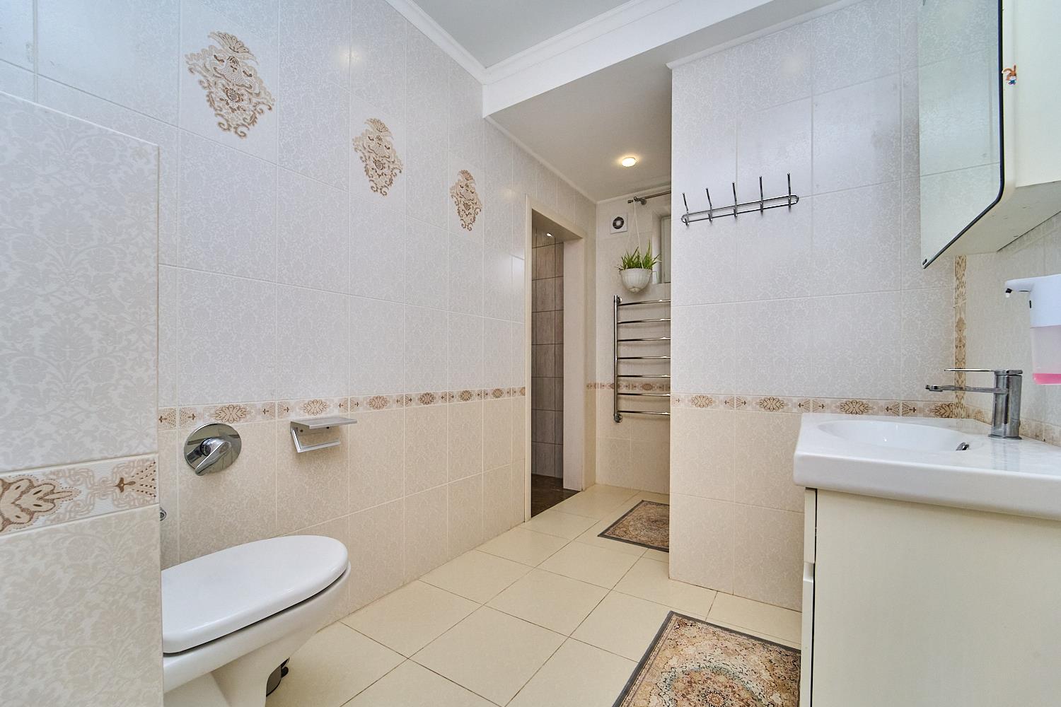 Фото №33: Дом 127 м² + 5 сот. - Новая Адыгея, Прикубанский внутригородской округ, Фестивальный, Отделение № 1 совхоза Солнечный, мкр. жилой комплекс Седьмой Континент, ул. Шоссейная, 2/3Б