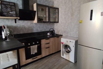 Фото №2: Студия 32 м² - Краснодар, мкр. Музыкальный, ул. имени Сергея Есенина, 82