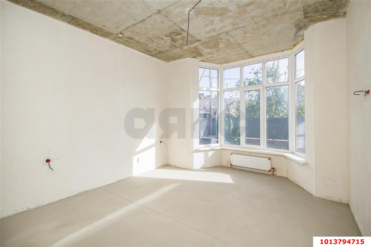 Фото №6: Дом 200 м² + 5.2 сот. - Краснодар, ул. Уссурийская, 17