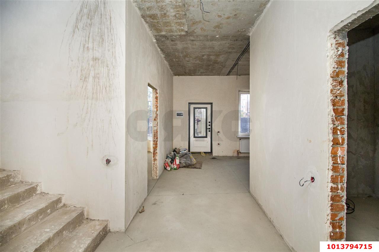 Фото №16: Дом 200 м² + 5.2 сот. - Краснодар, Калинино, ул. Уссурийская, 17