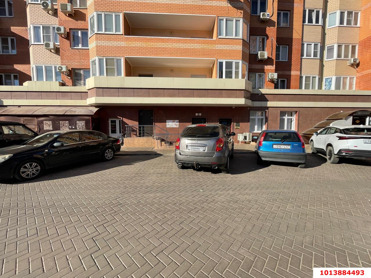 Фото №22: Торговое помещение 67 м² - Краснодар, Губернский, ул. им. Героя Яцкова И.В., 9к1