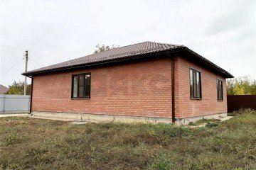 Фото №2: Дом 123 м² - Механизатор, мкр. Южный массив, ул. Клубничная